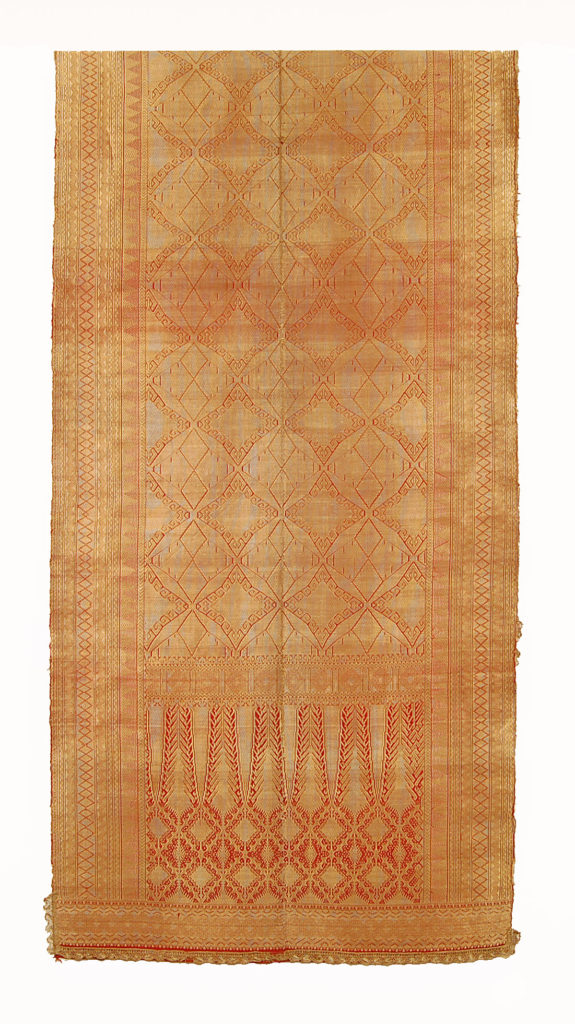 Minangkabau Shoulder Cloth (Salendang)