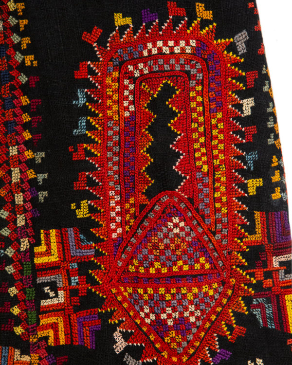 Front Embroidery Detail